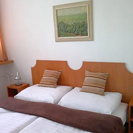 Hotel Avion 3*