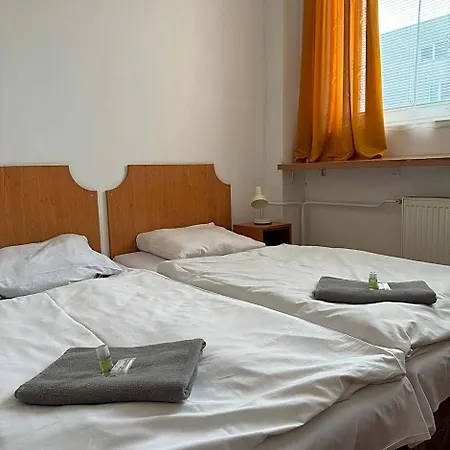 Avion Hotel 3*