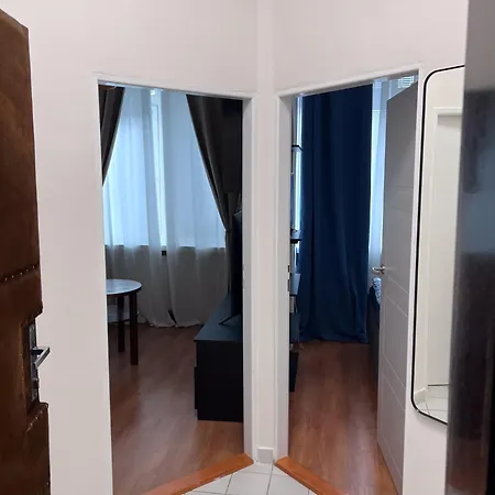 Отель Avion