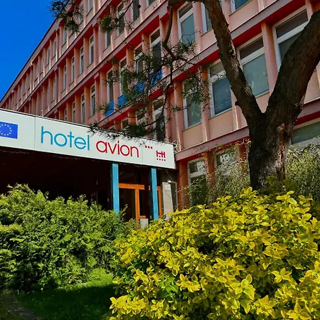 Отель Avion
